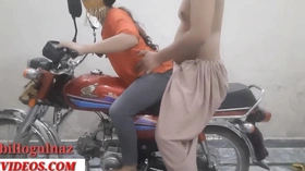 Indian girlfriend fucked on bike
