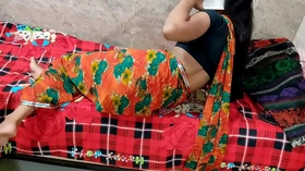 पति से फोन पर बात करते हुए।भाई मुझे जोर जोर से चोदो चुत फार दो। हिन्दी क्लीयर ऑडियो।