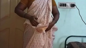 Indian Hot Mallu Aunty Nude Selfie And Fingering For  father in law