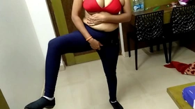 First time bedroom sex with my Daddy, he cum outside my pussy