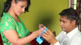 Hot sexy aunty - Which scene do you like in this video  Please comment below &lpar;1&rpar;