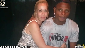 Loira Tirando Leite dos Marmanjos dotados na Festaprime &comma;Fada Mel &comma; Wiil Mastro completo no RED