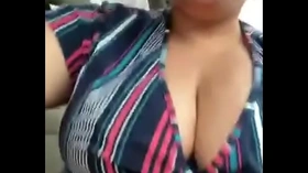 Fabiola masturb&aacute;ndose