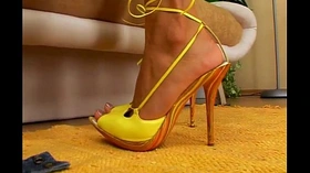 wet horny brunette milf sucking and fucking dildos