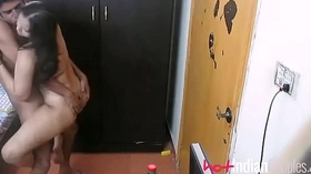 HD 720 Indian Bhabhi Ki Chudai &vert; Indian Hot Couple Fucking