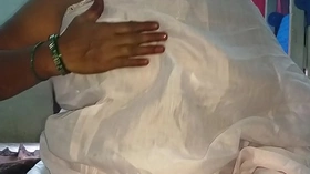 south indian desi Mallu sexy vanitha without blouse show big boobs and shaved pussy